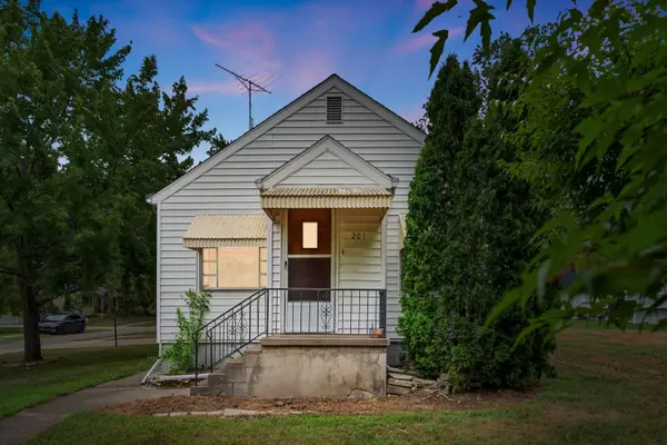 New Buffalo, MI 49117,201 S Norton Street