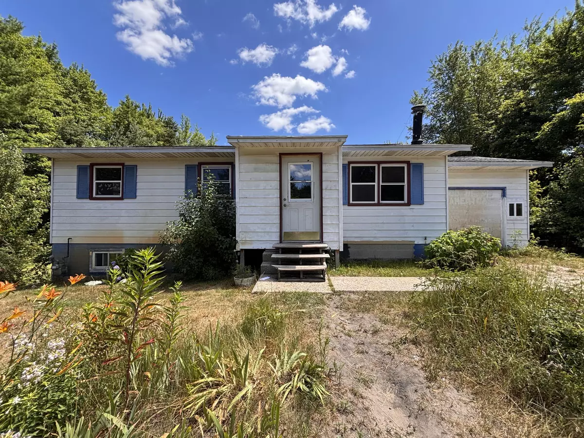 Fruitport, MI 49415,4960 S Brooks Road