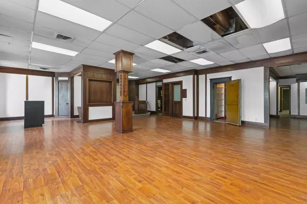 Evart, MI 49631,130 N Main Street