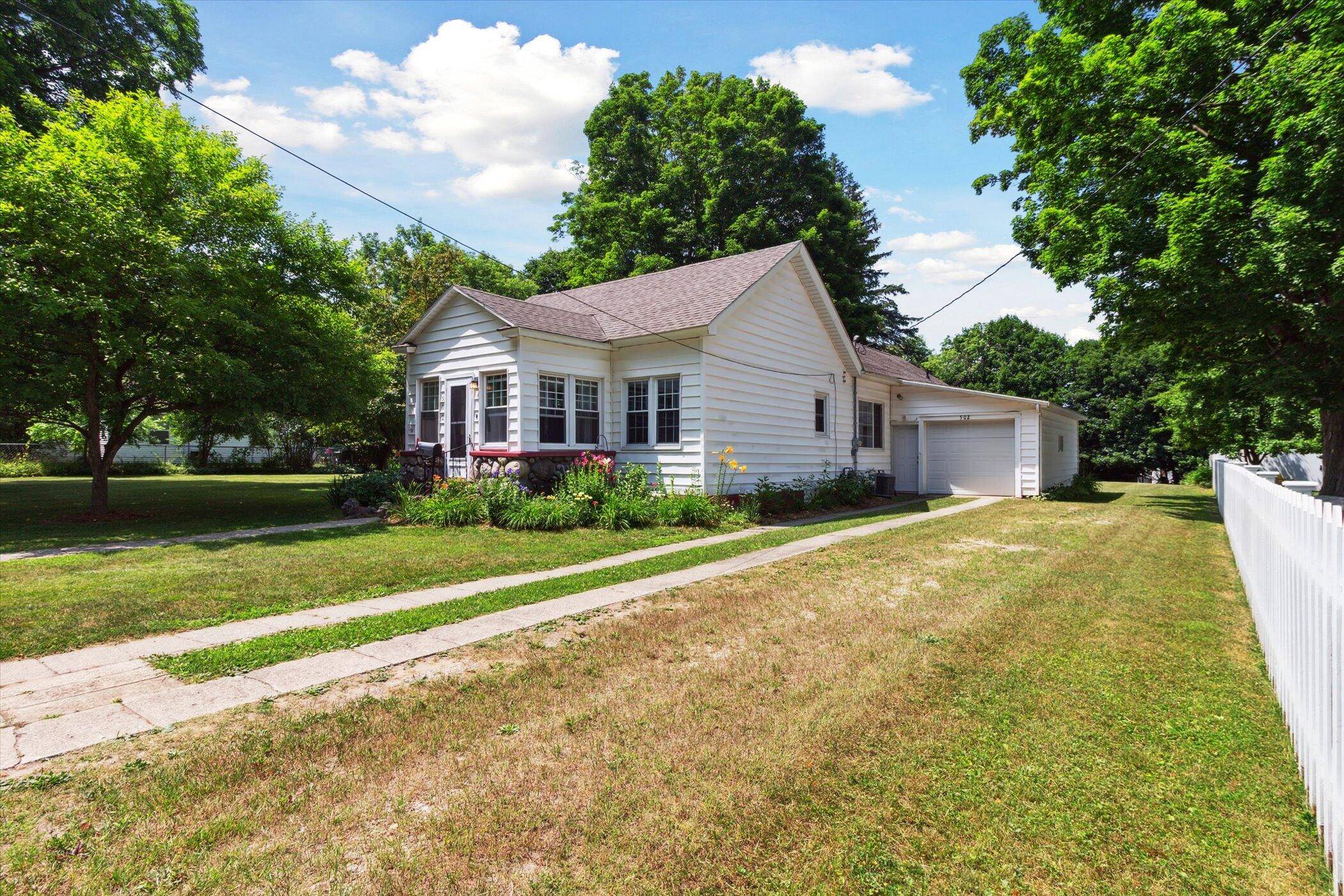 Big Rapids, MI 49307,502 Green Street