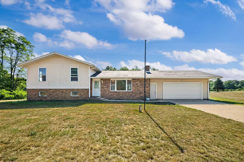 Berrien Center, MI 49102,10239 Painter School Road