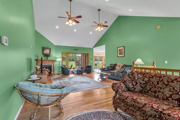 Albion, MI 49224,14142 Elm Row Road