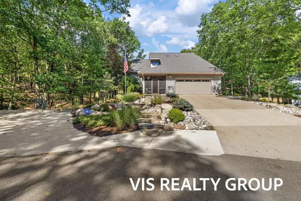 Spring Lake, MI 49456,18860 Piney Point Drive