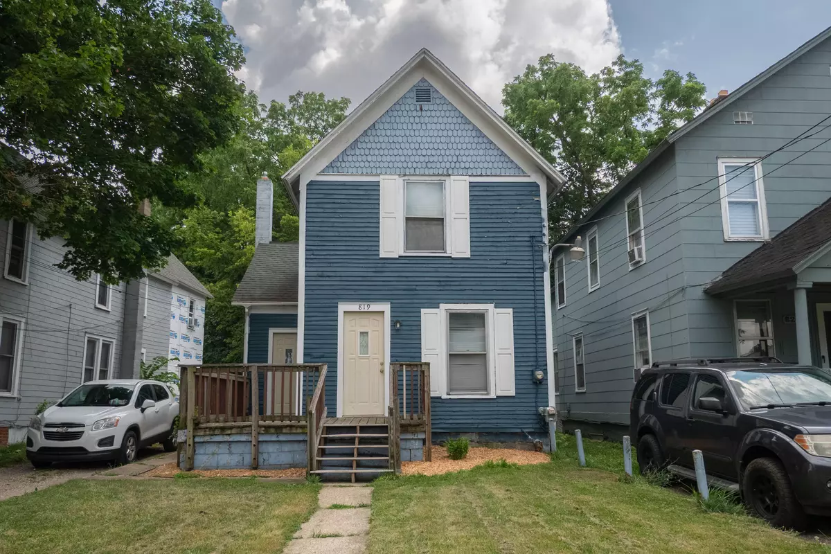 Kalamazoo, MI 49008,819 Oakland Drive