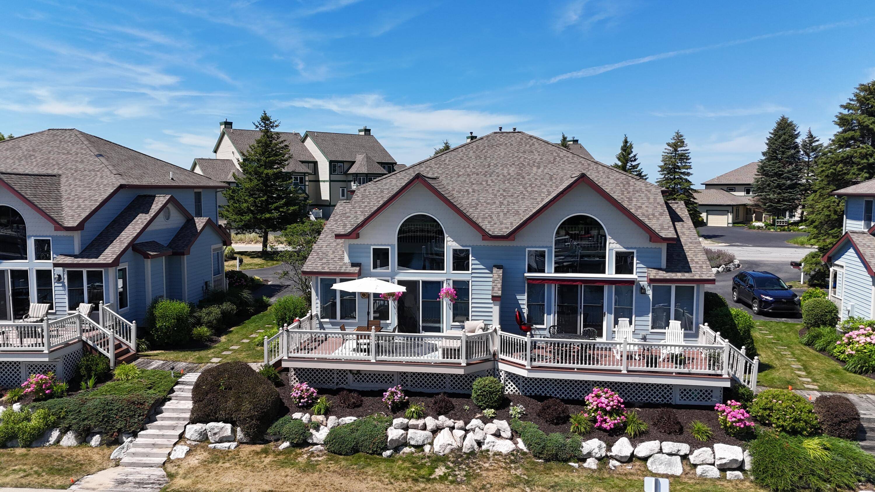 297 Lakeshore Drive, Manistee, MI 49660