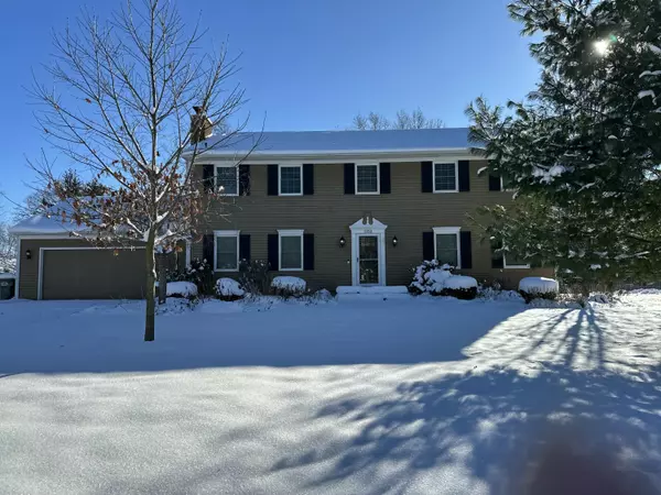 5353 Chickadee Drive, Kalamazoo, MI 49009