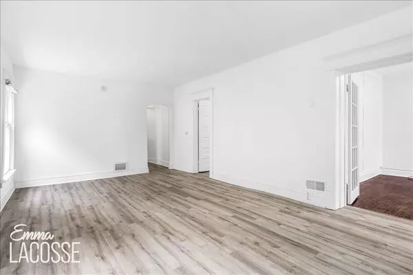 Grand Rapids, MI 49506,318 Diamond SE Avenue