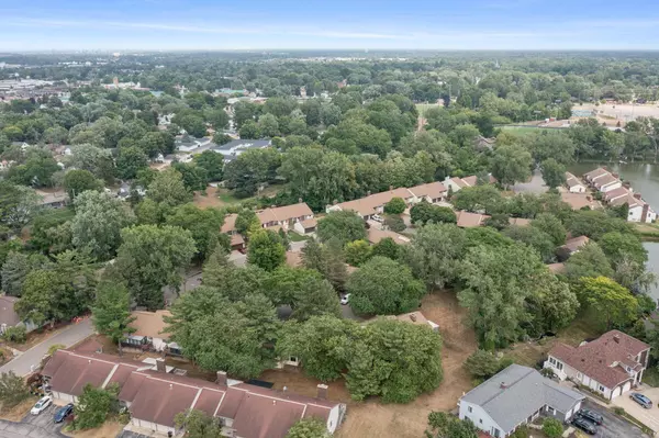 Grandville, MI 49418,4342 Indian Springs SW Drive #58