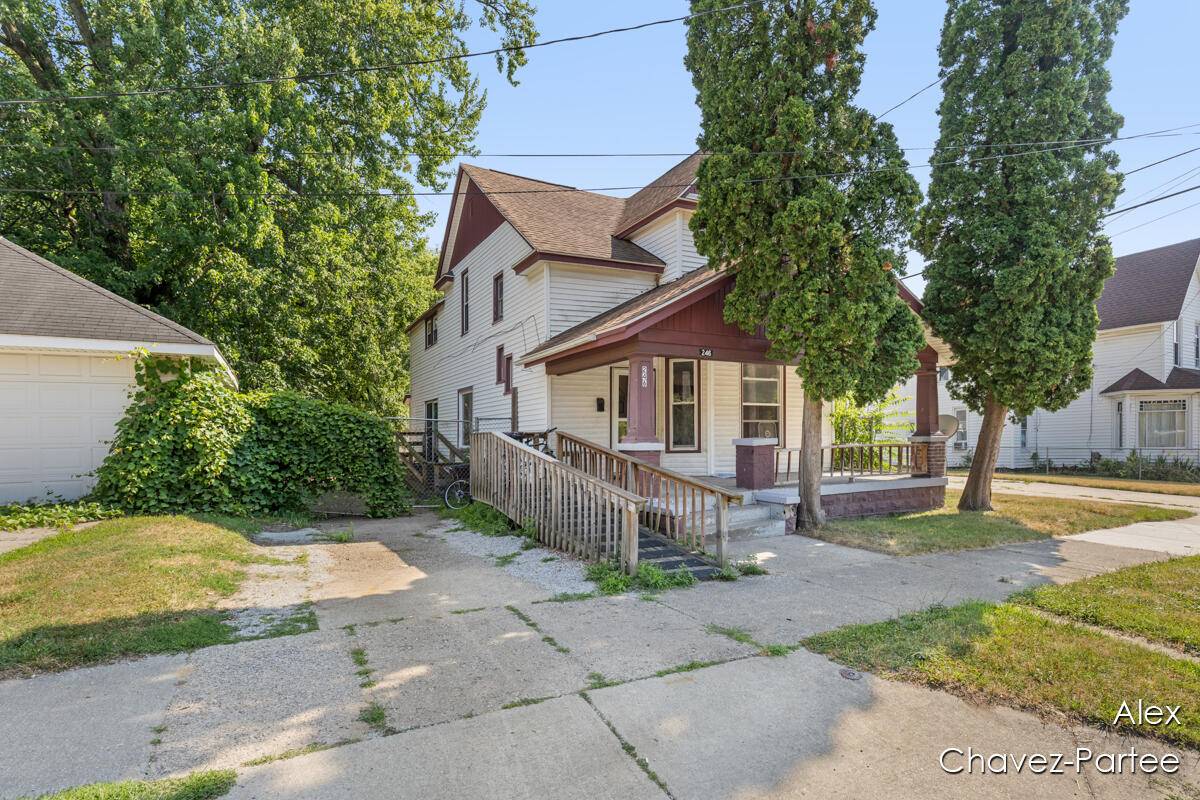 Grand Rapids, MI 49507,246 Powell SE Street