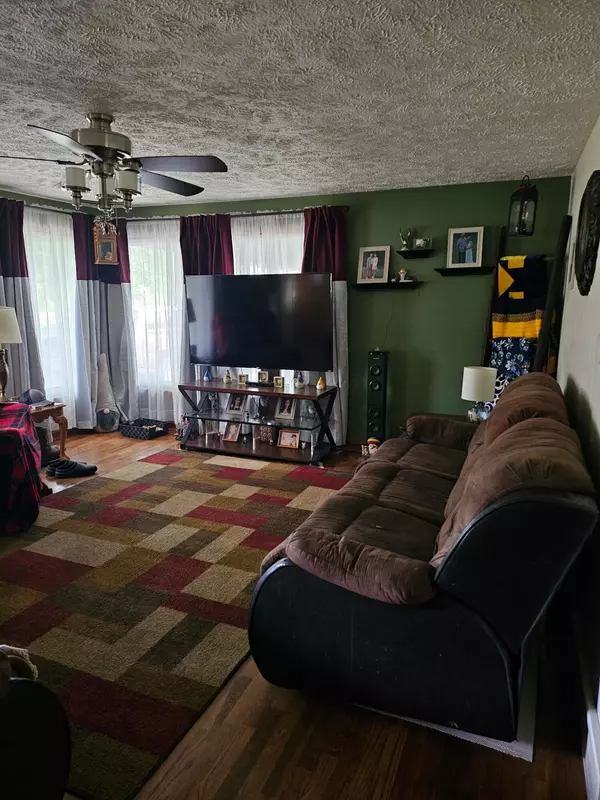 Lansing, MI 48906,15940 Elmira Street