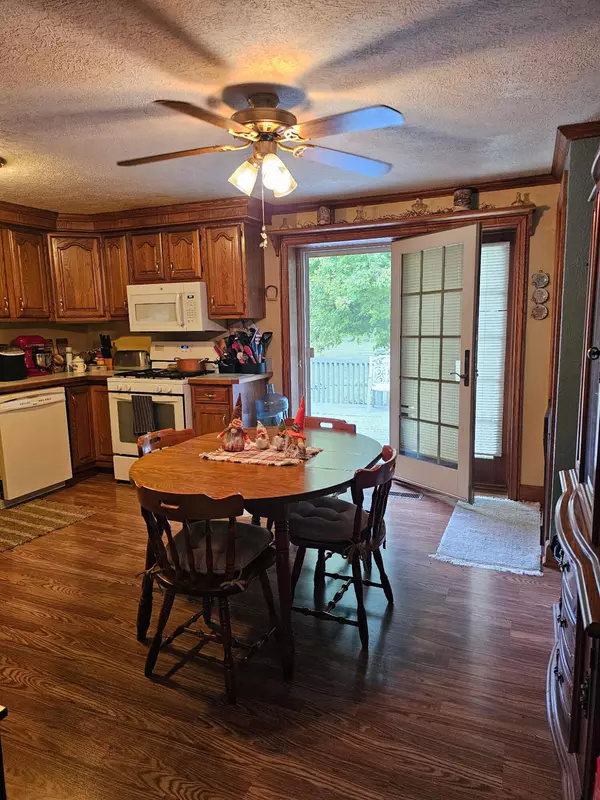 Lansing, MI 48906,15940 Elmira Street