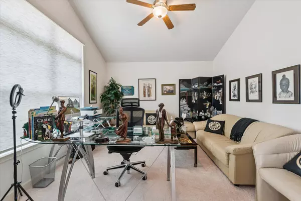 Saline, MI 48176,10298 High Meadow Street