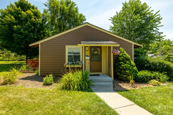 Ann Arbor, MI 48104,2839 Whitewood Street