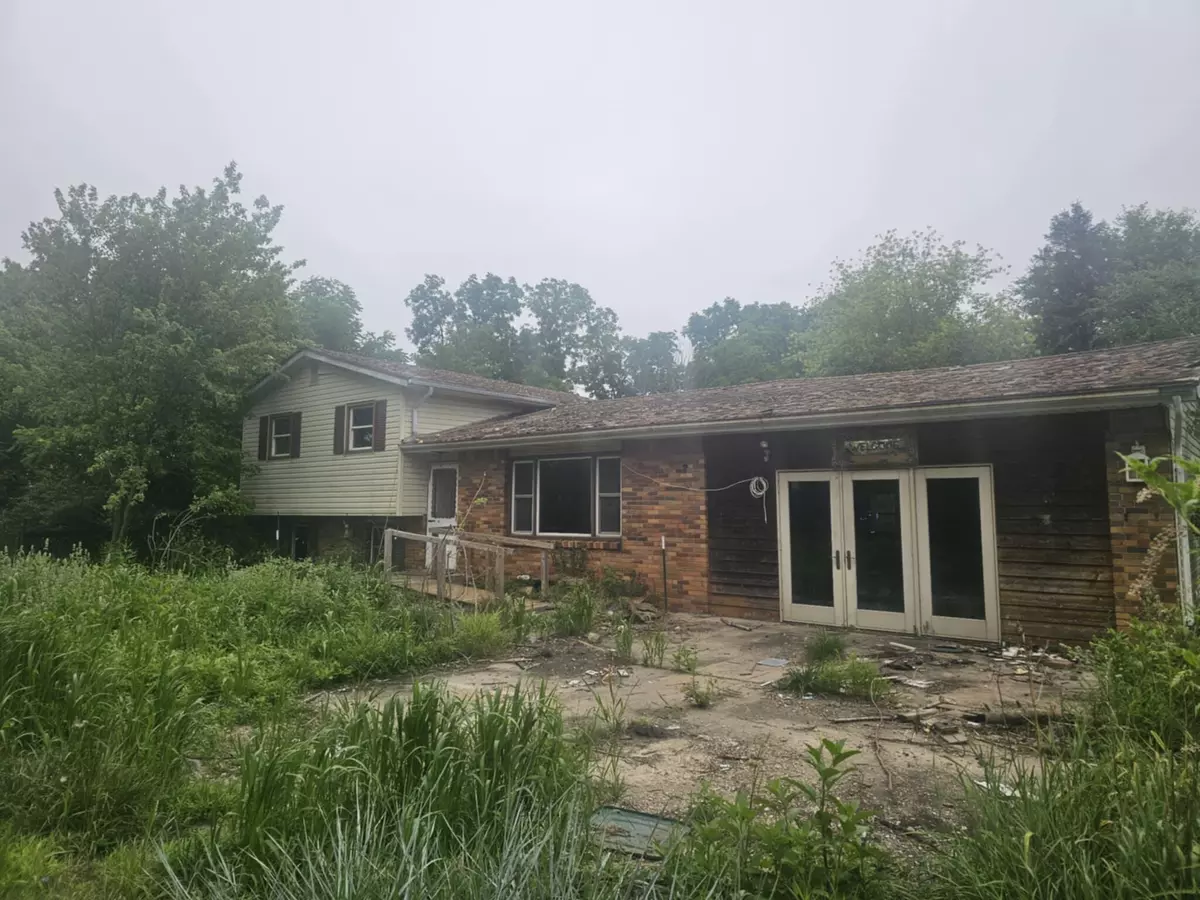 Eaton Rapids, MI 48827,7751 Narrow Lake Road