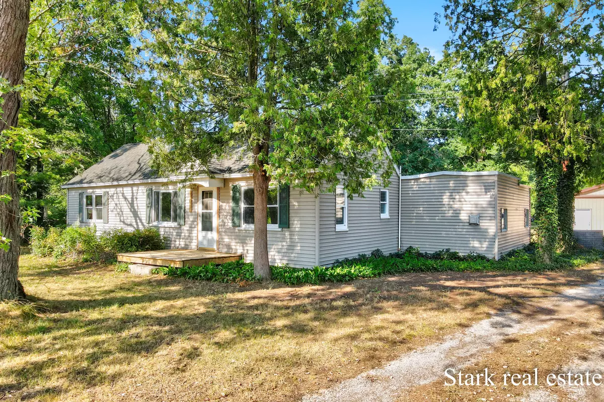 Muskegon, MI 49442,301 S Maple Island Road