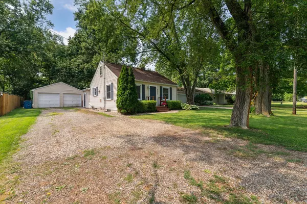 Kalamazoo, MI 49004,5069 N Westnedge Avenue