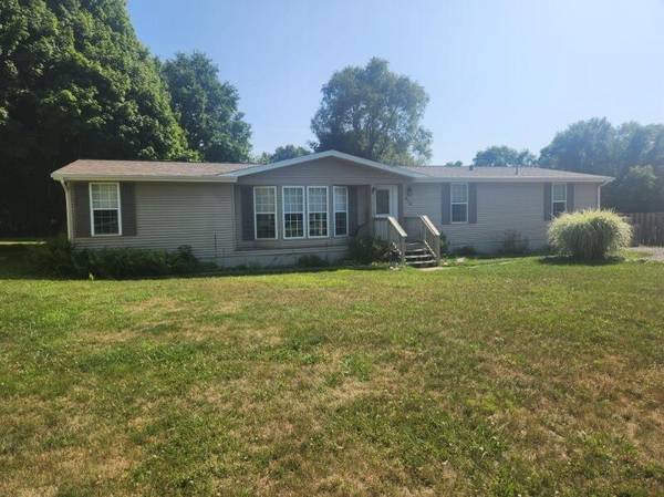 Whitehall, MI 49461,913 E Lewis Street