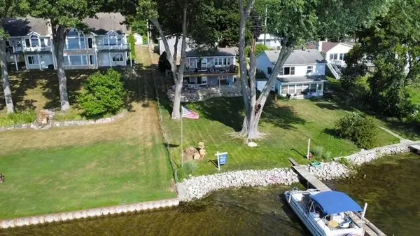 Vicksburg, MI 49097,14761 N Barton Lake Drive