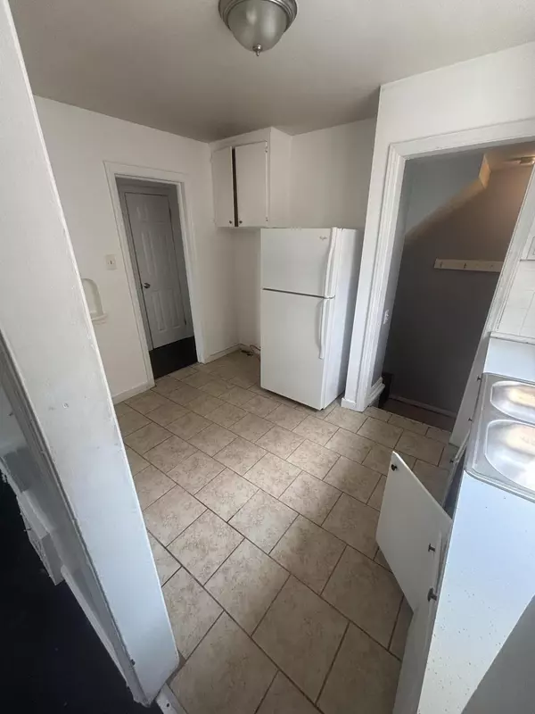 Detroit, MI 48224,9768 Manistique Street