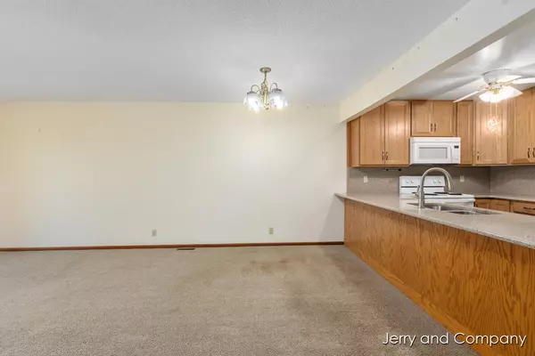 Holland, MI 49423,313 Maple Creek Court