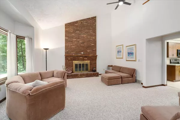 Kalamazoo, MI 49009,1865 S 8th Street