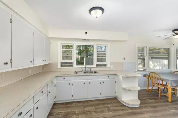 Wyoming, MI 49509,934 32nd SW Street