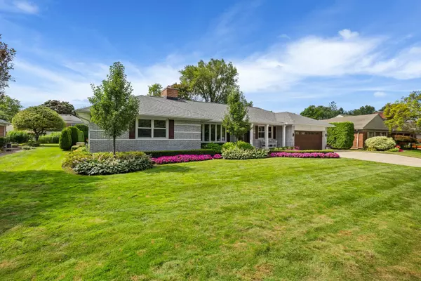 Grosse Pointe Woods, MI 48236,1191 S Renaud Road