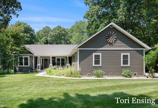 14371 Larsen NE Avenue, Gowen, MI 49326