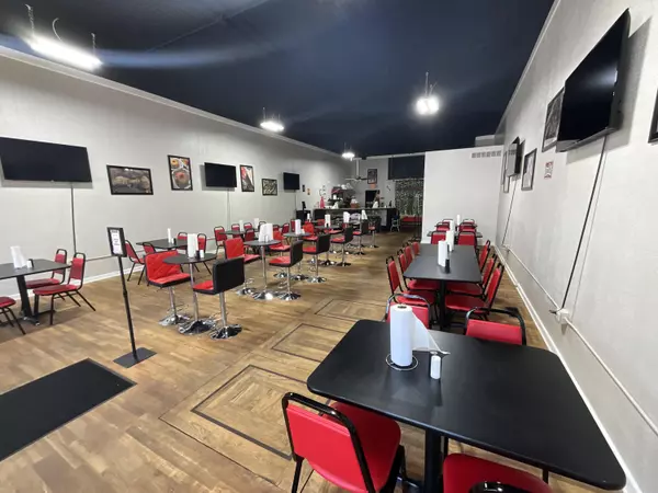 Lawrence, MI 49064,105 N Paw Paw Street