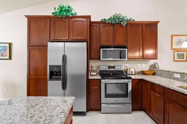 Portage, MI 49024,2165 Gray Oak Cove