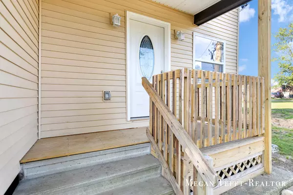 Martin, MI 49070,982 Lee Street
