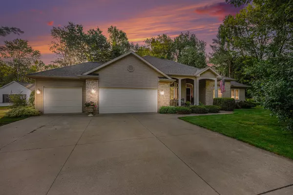 146 Steamburg Drive, East Leroy, MI 49051