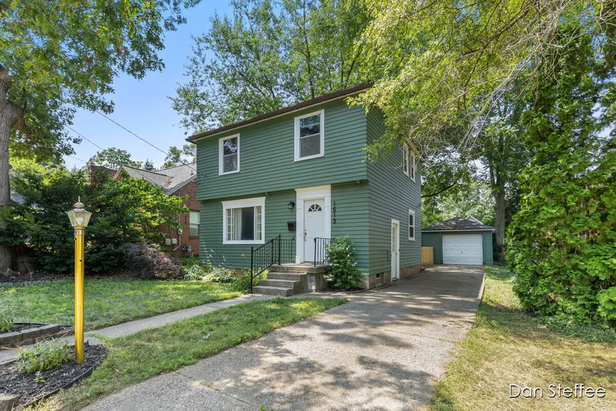 1513 Sylvan SE Avenue, Grand Rapids, MI 49506