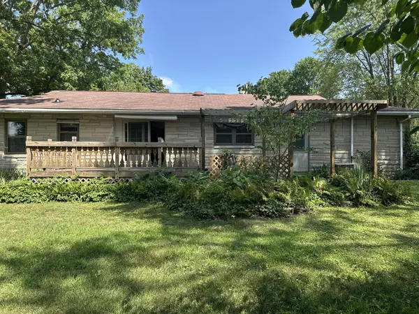 Niles, MI 49120,2120 S 3rd Street