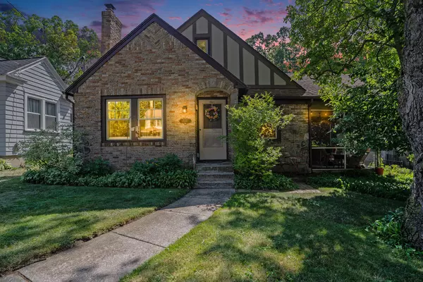 Grand Rapids, MI 49506,1320 Allerton SE Avenue