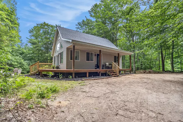 Scottville, MI 49454,1018 N Quarterline Road