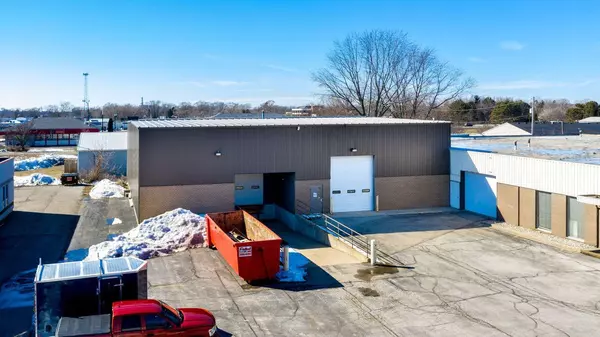 148 S Waverly Road #1, Holland, MI 49423