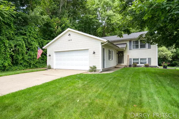 Jenison, MI 49428,1415 Rosewood Street