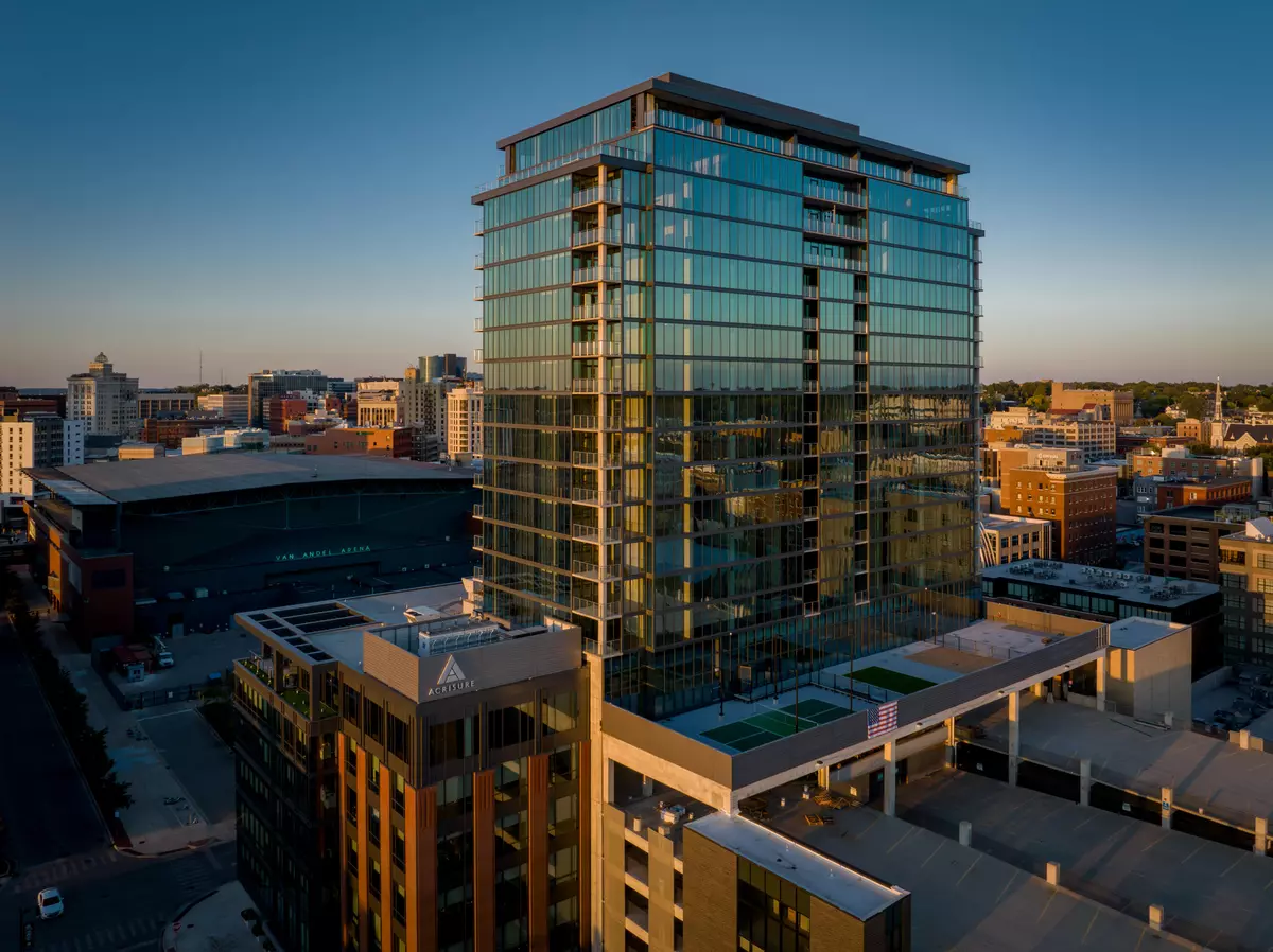 Grand Rapids, MI 49503,144 Oakes SW Street #1506
