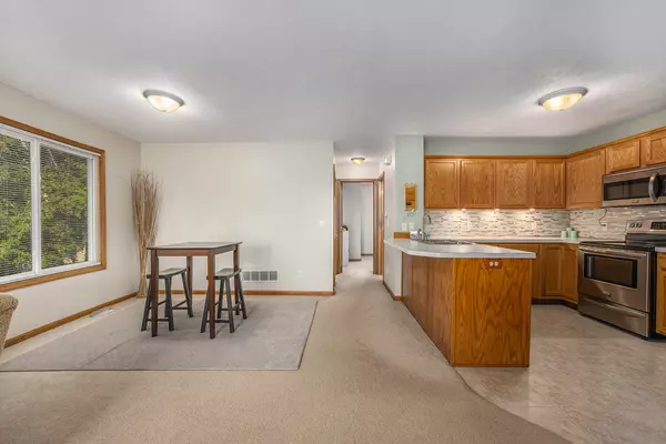 Allegan, MI 49010,1796 River Bend Drive