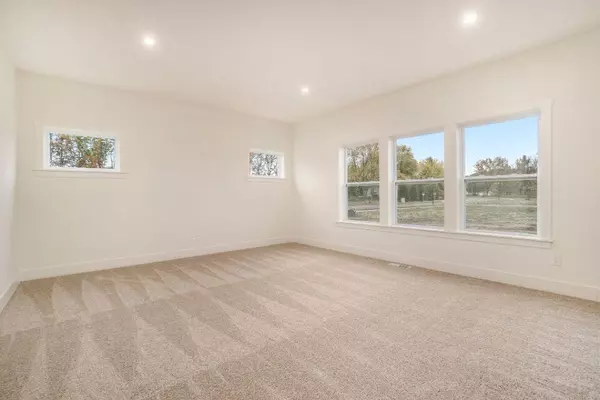 Alto, MI 49302,7951 Snow View SE Drive