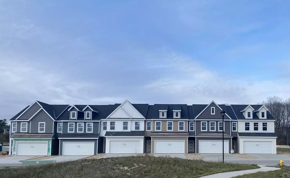 Kentwood, MI 49512,4237 Stratton Boulevard #22