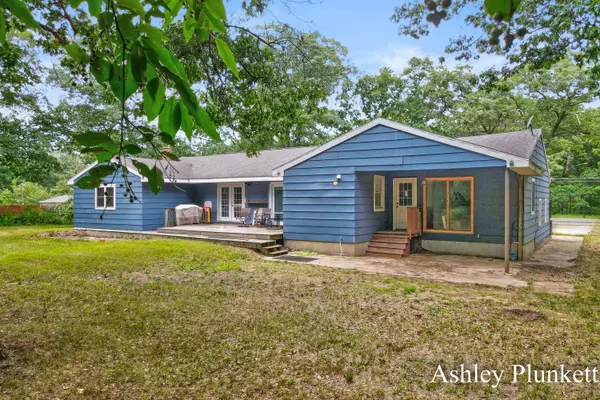 Montague, MI 49437,9312 S Oceana Drive