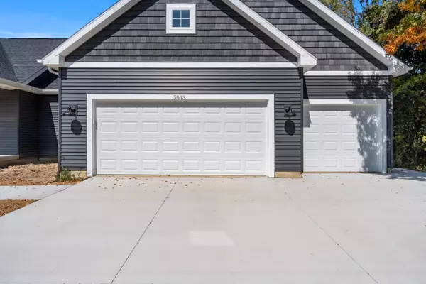 Jackson, MI 49201,5033 Ikram Oaks Drive