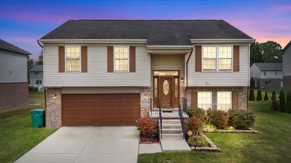 13337 N Cumberland Drive, Van Buren Twp, MI 48111