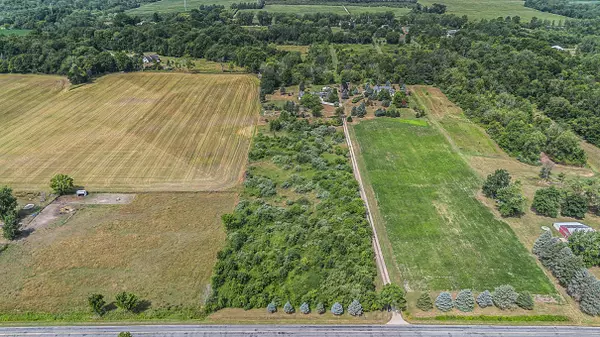 Eau Claire, MI 49111,5866 Old Pipestone Road