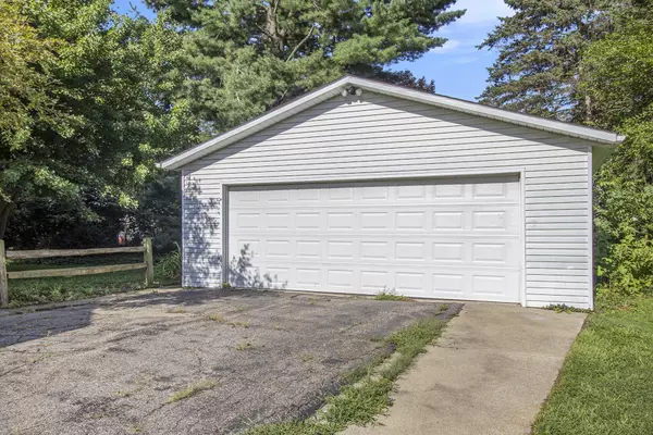 Kalamazoo, MI 49006,1034 Weaver Avenue