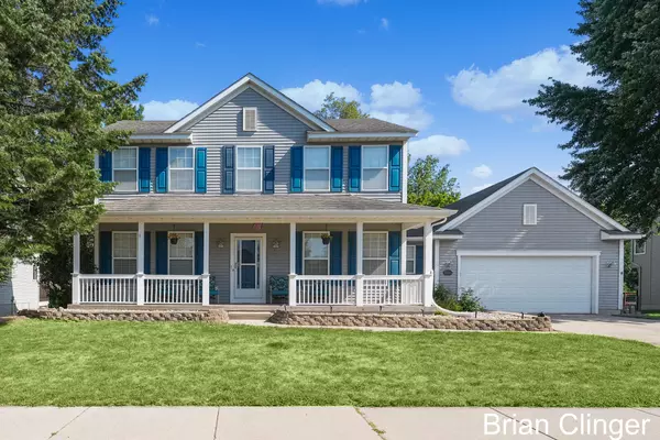 5384 E Heathwood SE Drive, Kentwood, MI 49512