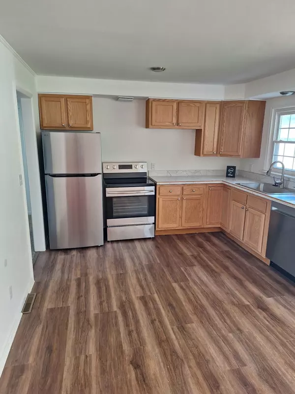 Gibraltar, MI 48173,13601 Grandview Drive