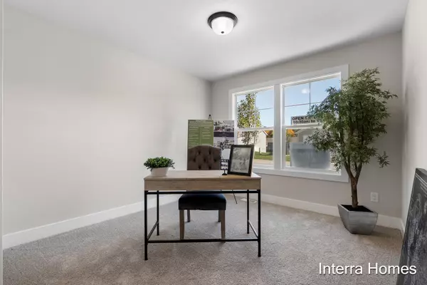 Kalamazoo, MI 49009,1423 N Village Circle